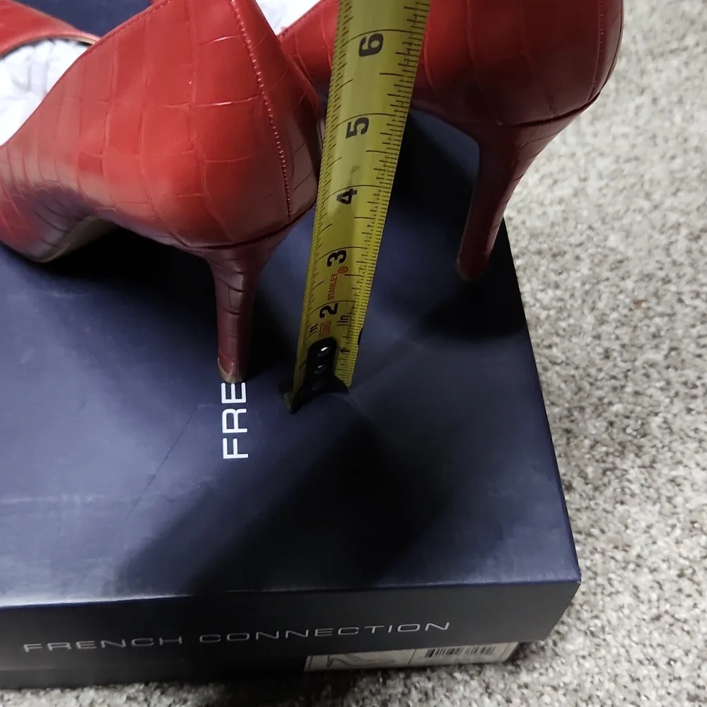 NEW French Connection Heels Size 7